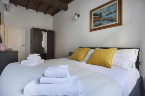OLTRARNO Modern Apartment in Florence, Florence